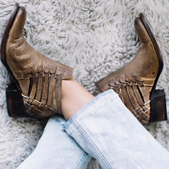 Freebird "Slate" belted booties - Picture 2 of 15